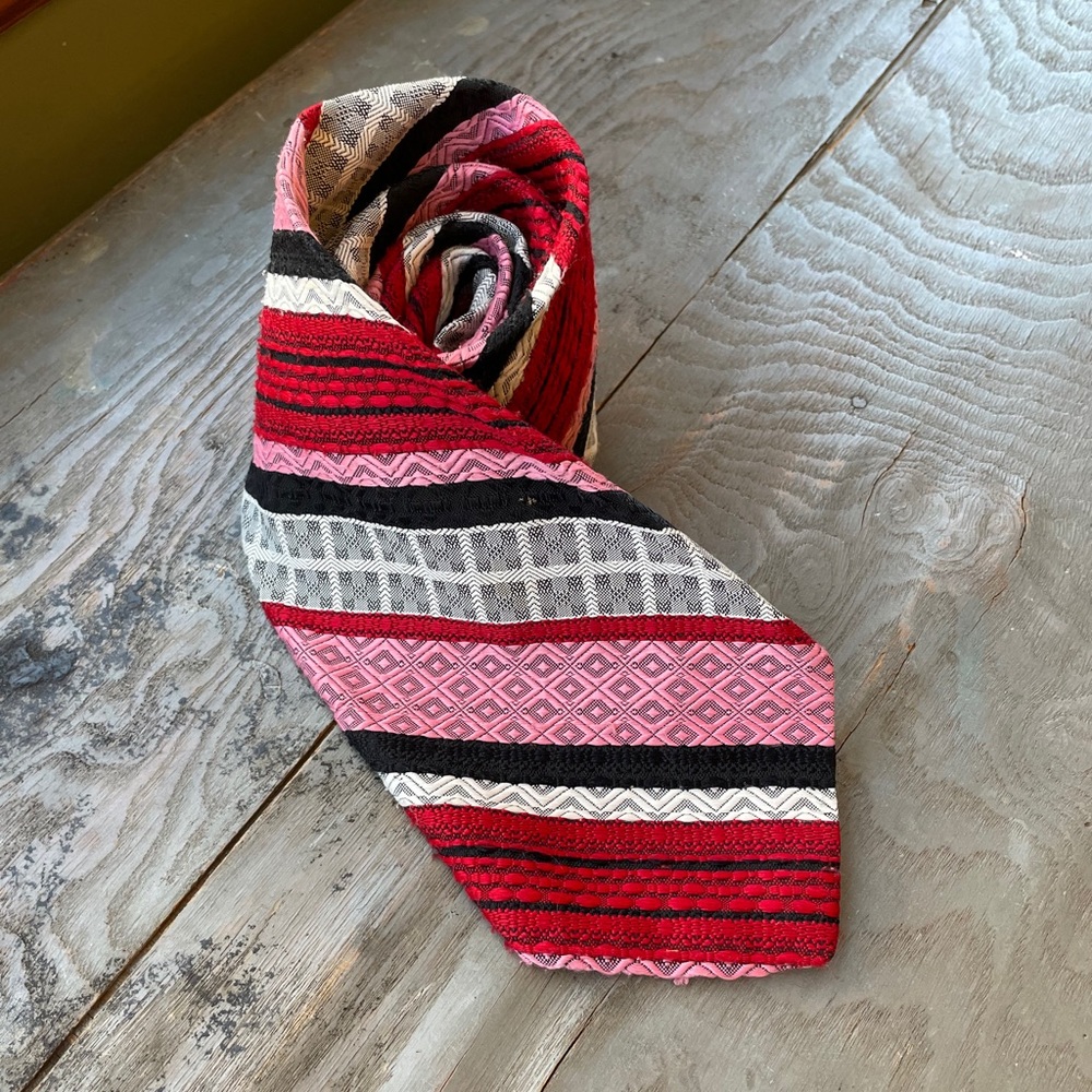 Men’s Tie: Designer Collection by Regal